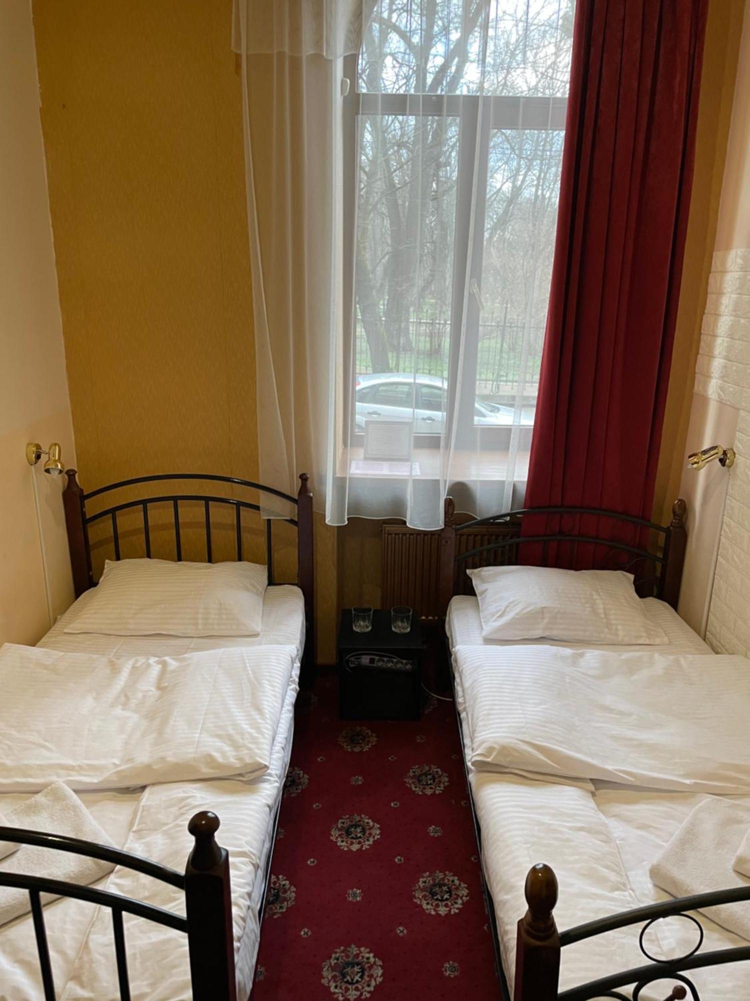 Mini Hotel Central Park Львів Екстер'єр фото
